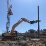 grab and grapple excavator